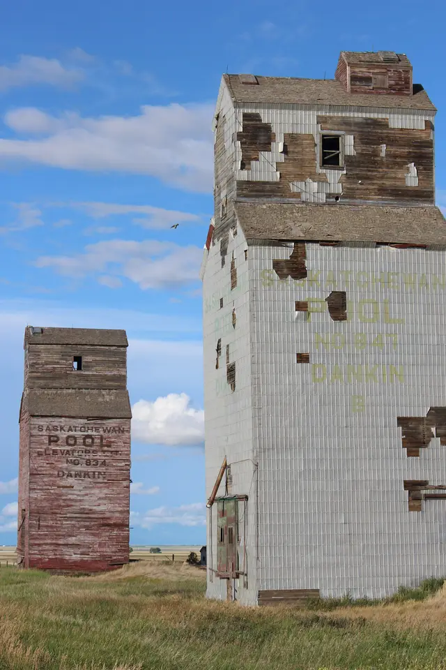 The Dankin grain elevators